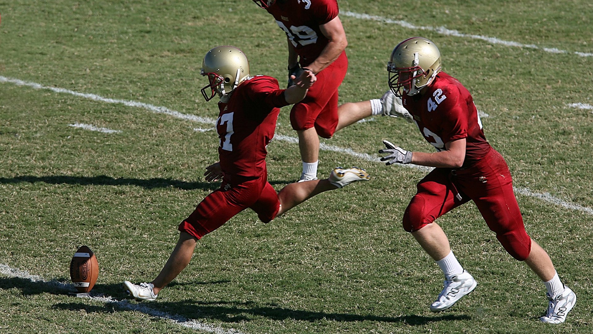 国足前腰角色转换数据观察，足坛前腰